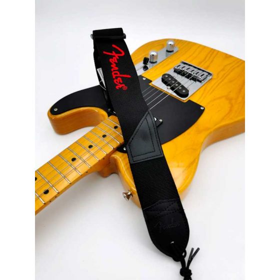 Sangle polyester noir Logo rouge Fender®