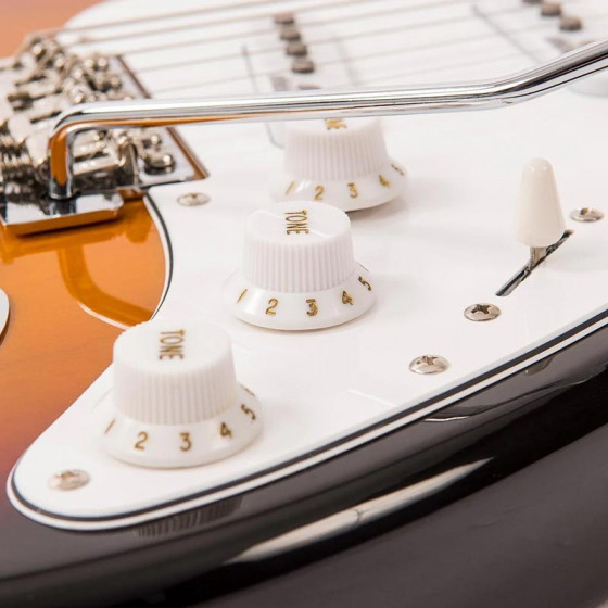 Guitare Vintage type strat V6SSB Rééditée