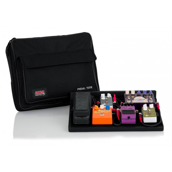 Pedalboard bois 419 x 305 x 64 mm avec housse nylon et alimentation