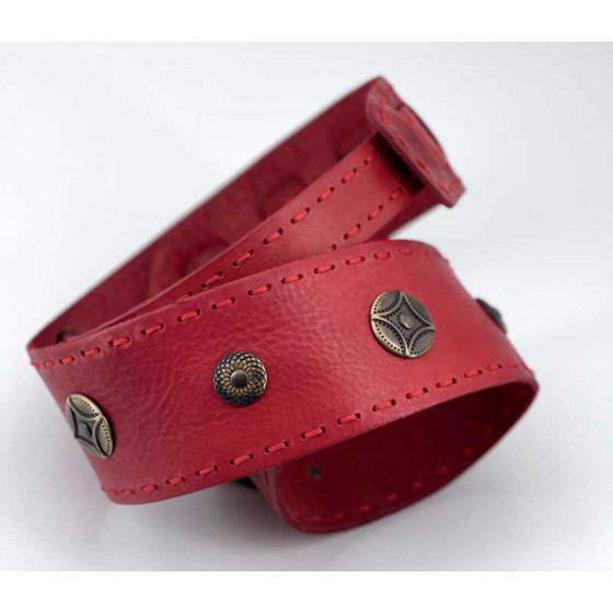Sangle Classic 04 cuir rouge taille M The Hand